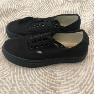 Vans Authentic Women’s Shoes EUC